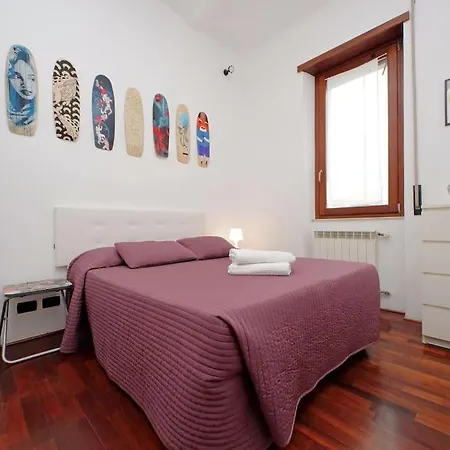 Vatican Skate House شقة روما